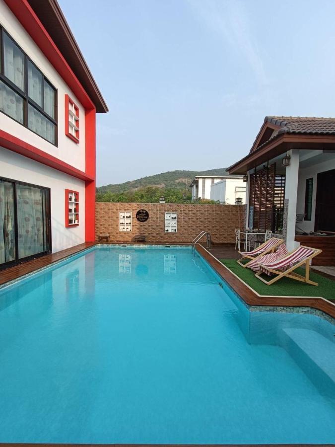 Virawan Pool Kohlarn วิราวัน พลู รีสอร์ต ที่พักเกาะล้าน Курортный комплекс Лан